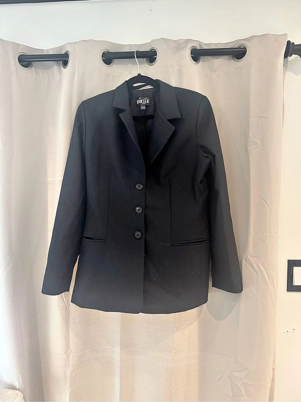 Black Blazer Size Large Like New
